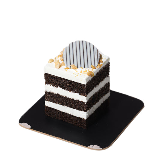 Cashew Crunch Pastry